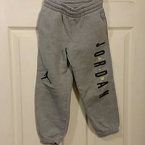Boy's size 5 Jordan sweat pants